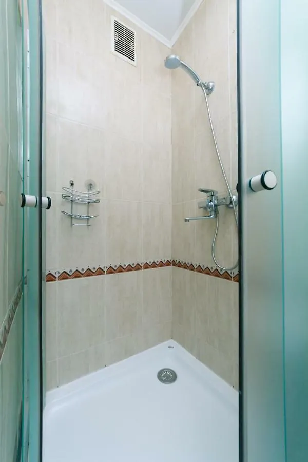 Apartment 1К.Квартира В Центре Печерска.Лабораторный Пер.26 Kyiv